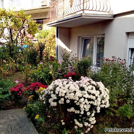 Sokosan Apartment *